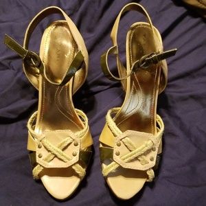 Tahari heels